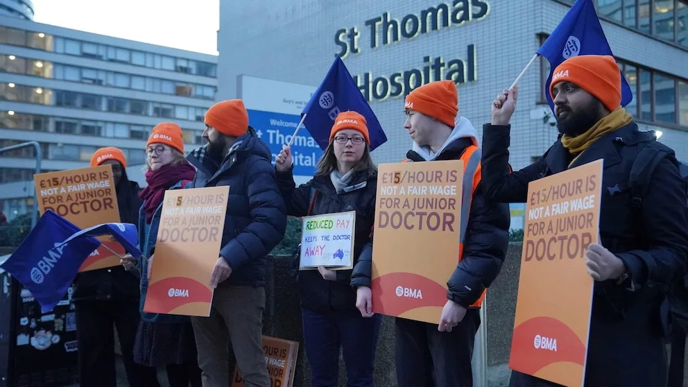 Thousands of doctors in Britain walk off the job in their longest-ever strike – usreport.online