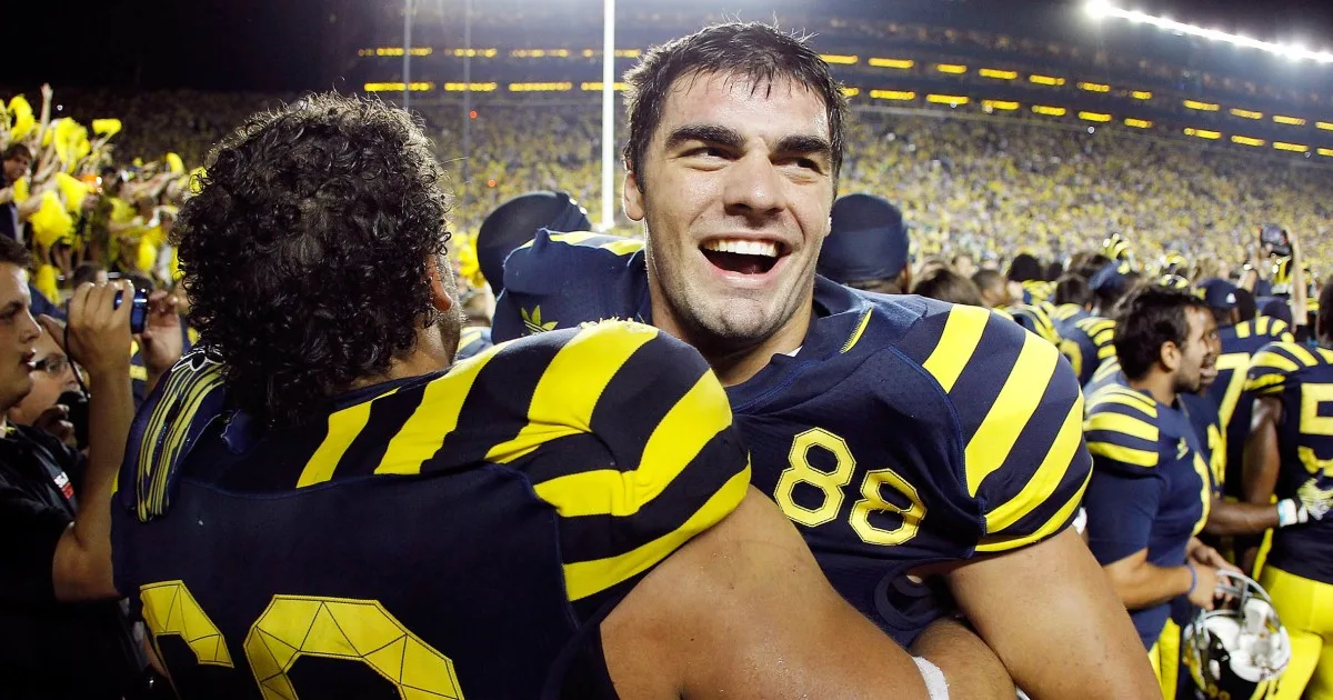 Former University of Michigan player Craig Roh dies at 33 of stage 4 colon cancer – USREPORT