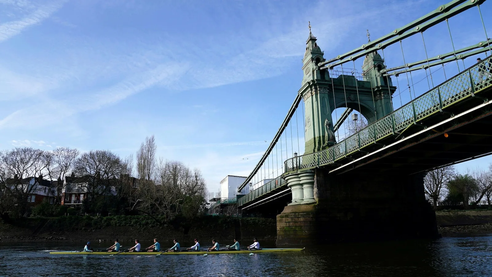 Oxford coach blasts Thames pollution as a national disgrace ahead of Boat Race with Cambridge – USREPORT